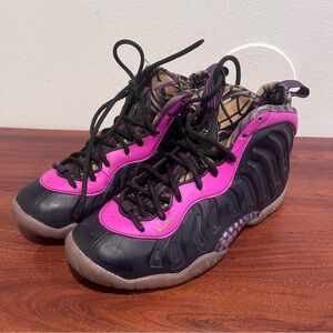 Size 5Y/6.5 Womens - Nike Little Foam Posite One GS "Cave Purple" DQ6210-500
